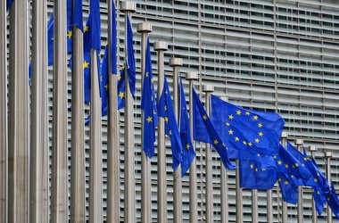 Эксперты советуют развивать демократию в школе