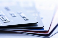 Зарплата учителя должна быть на уровне трех минимальных