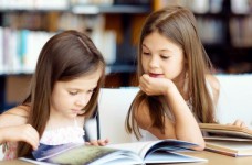 Школы с языками нацменьшинств будут действовать