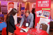 Образовательная выставка «Бизнес по-английски»