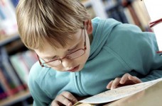 МОН рассмотрит вопросы обучения детей-инвалидов