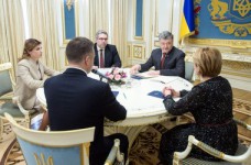 Порошенко подал в Раду закон об инклюзивном образовании