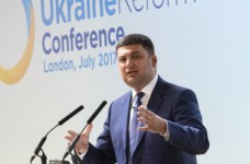 Гройсман говорит, что готов к реформе образования