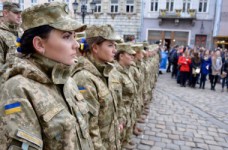 Военные вузы продолжат прием абитуриентов