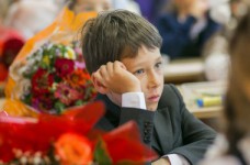 Надо ли посещать чиновникам школьные праздники?