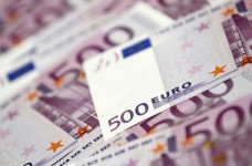 Семь вузов получили кредит на оборудование