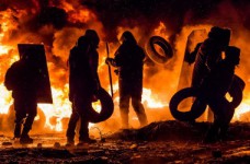 КМУ учредил стипендии Героев Небесной Сотни