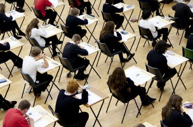 Определено, кто будет сдавать единый экзамен для магистров