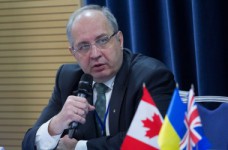 МОН: дети из школ-интернатов должны ходить в школу