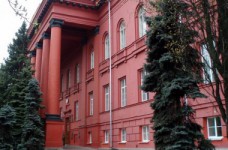 Жизнь КНУ им. Шевченко усложняют реформы и конкуренция 