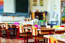 Столичным школам позволили закрываться на карантин