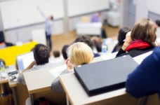 Часть абитуриентов в магистратуру сдаст ЗНО по иностранному