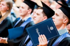 Университет или высшая профессиональная школа?