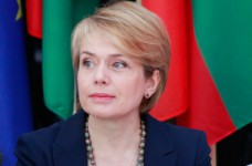 Министр попросила ускорить распределение средств