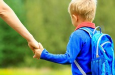 Детей должны зачислять в их школы обслуживания, - МОН