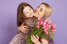 Творческие задания для детей ко Дню матери    