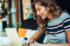 Абитуриенты чаще всего указывают неправильный e-mail