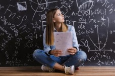 7 августа вузы будут зачислять абитуриентов-бюджетников