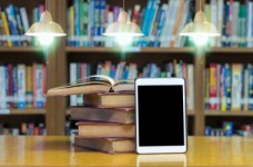 Проходит конкурс э-учебников, которые получат гриф МОН