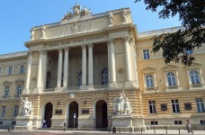 Профсоюз ЛНУ им. Франко выдвинул требования к КМУ