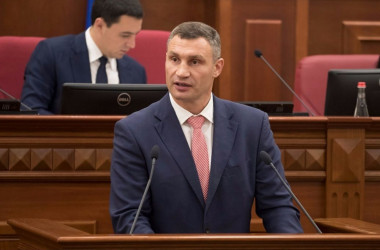 Киев недополучил 865 млн грн на зарплату учителям