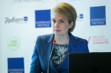 Облцентры хотят сэкономить на профобразовании, - министр