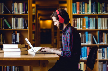 МОН изменит условия по подготовке иностранцев