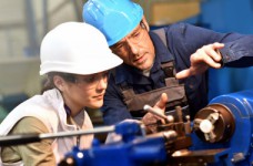 КМУ утвердил Концепцию дуального образования