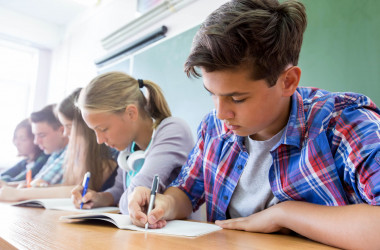 Теперь школы будут проверять через аудит  