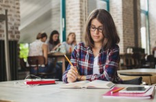 Участие в ЗНО-2019 примет рекордное количество участников