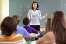 Нужен ли единый дресс-код для учителей?