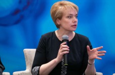 Гриневич решила идти в парламент с Гройсманом