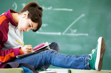 Порог теста ЗНО по истории Украины составил 27 баллов