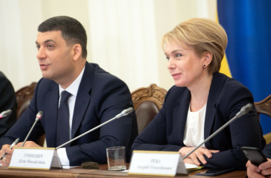 В правительстве недовольны темпами закупок для НУШ