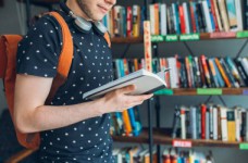 ЗНО в магистратуру по иностранному можно сдать повторно