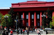 ТОП-100 самых популярных вузов среди абитуриентов