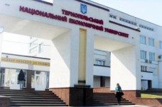 Ректор ТНЭУ получил травмы в результате взрыва