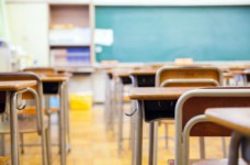 Профсоюз заявляет о возможном закрытии маленьких школ 