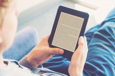 МОН ищет экспертов для экспертизы э-учебников