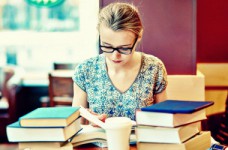 МОН определило количество часов повышения квалификации