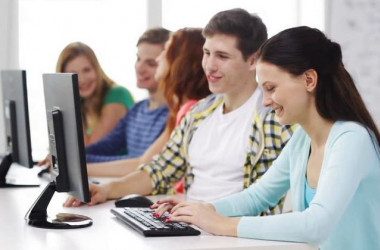 В Польше изменены требования к иностранным студентам