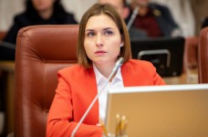 Министр: к проблеме сети школ нужно подойти системно