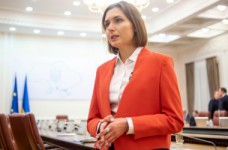 Принцип «деньги ходят за школьником» внедряться не будет