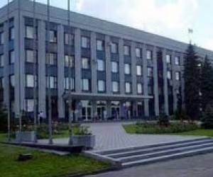 Луганский горсовет призывает к сдержанности в отношении Табачника