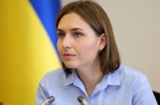 МОН предложит реформу системы зарплат учителей