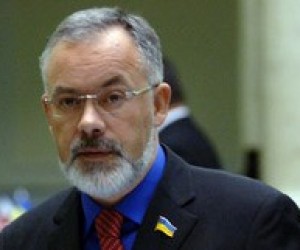 Табачник: Министерство образования обеспечит проведение тестирования на языке обучения