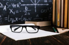 Во время карантина за учителями сохраняется зарплата