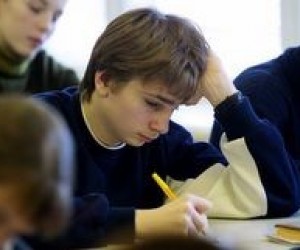 Опрос: Отмена внешнего тестирования увеличит коррупцию