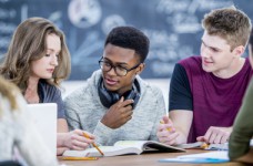 Студентов приглашают получить степень магистра в Польше