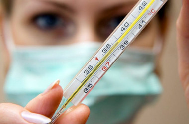 В школах Киева детям каждое утро будут измерять температуру